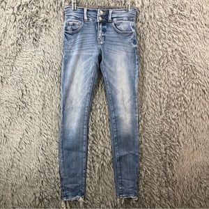 KanCan Jeans Womens Size 24 Low Rise Frayed Hem Double Button Waist Skinny